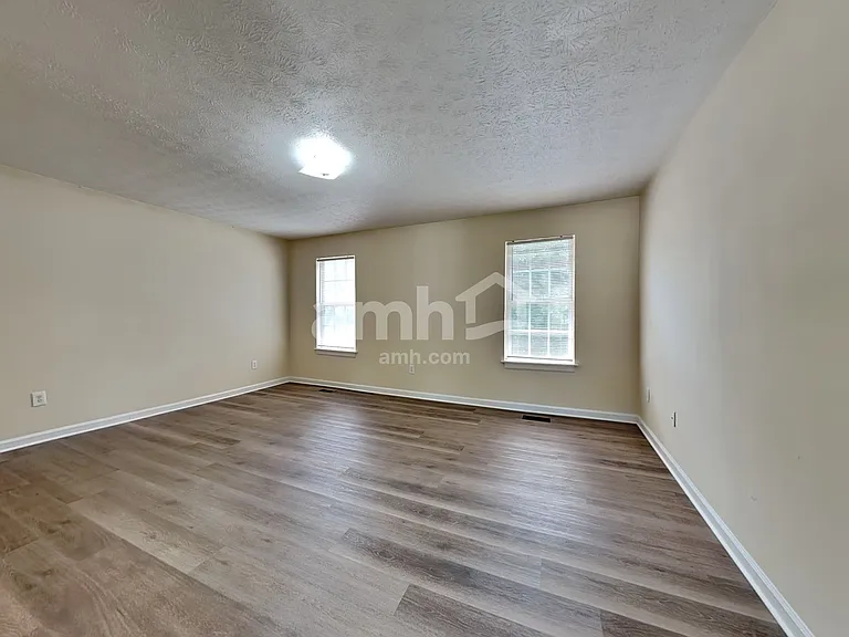3548 Grovecrest Way — Photo 11