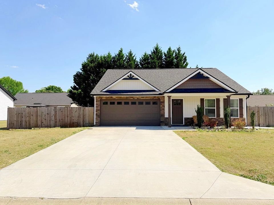 1st image of 712 Barkwood Ct