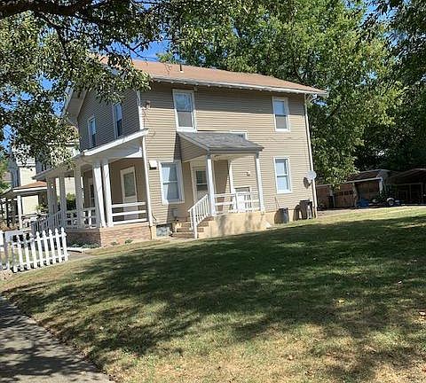 2nd image of 318 N Cooper Ave