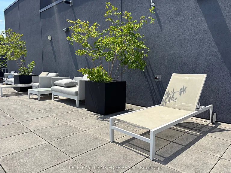 1119 Cooke Blvd #B323 — Photo 37