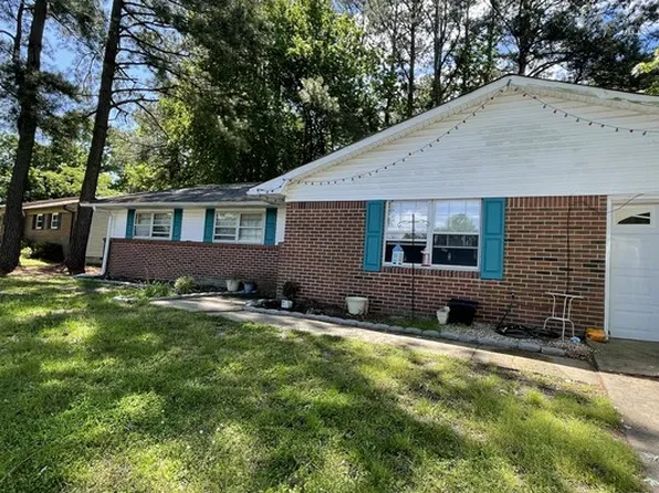3533 Forest Haven Ln, Chesapeake, VA 23321