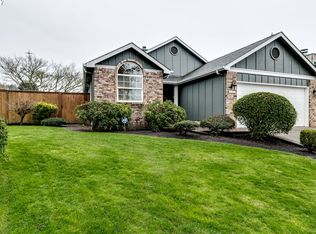 5773 D St, Springfield, OR 97478