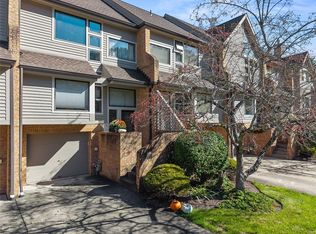 1423 Towne Square Dr, Allison Park, PA 15101