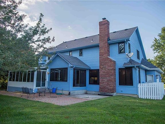 5th image of 7385 W 274th St
