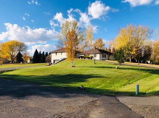 10701 Dunkirk Ln N, Maple Grove, MN 55369