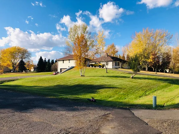 10701 Dunkirk Ln N, Maple Grove, MN 55369
