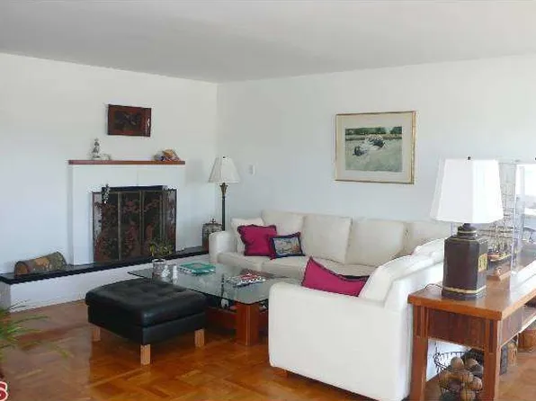 930 California Ave #6, Santa Monica, CA 90403
