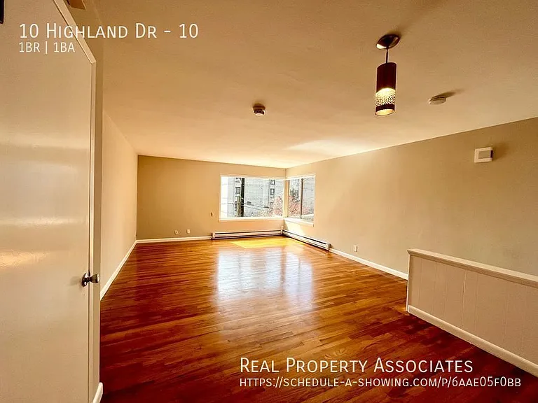 10 Highland Dr #10 — Photo 4