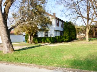 4N313 7th Ave, Addison, IL 60101