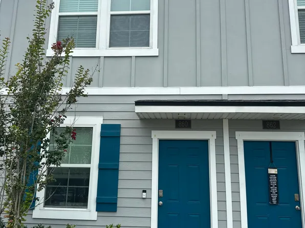 860 ROTARY Road, Jacksonville, FL 32211
