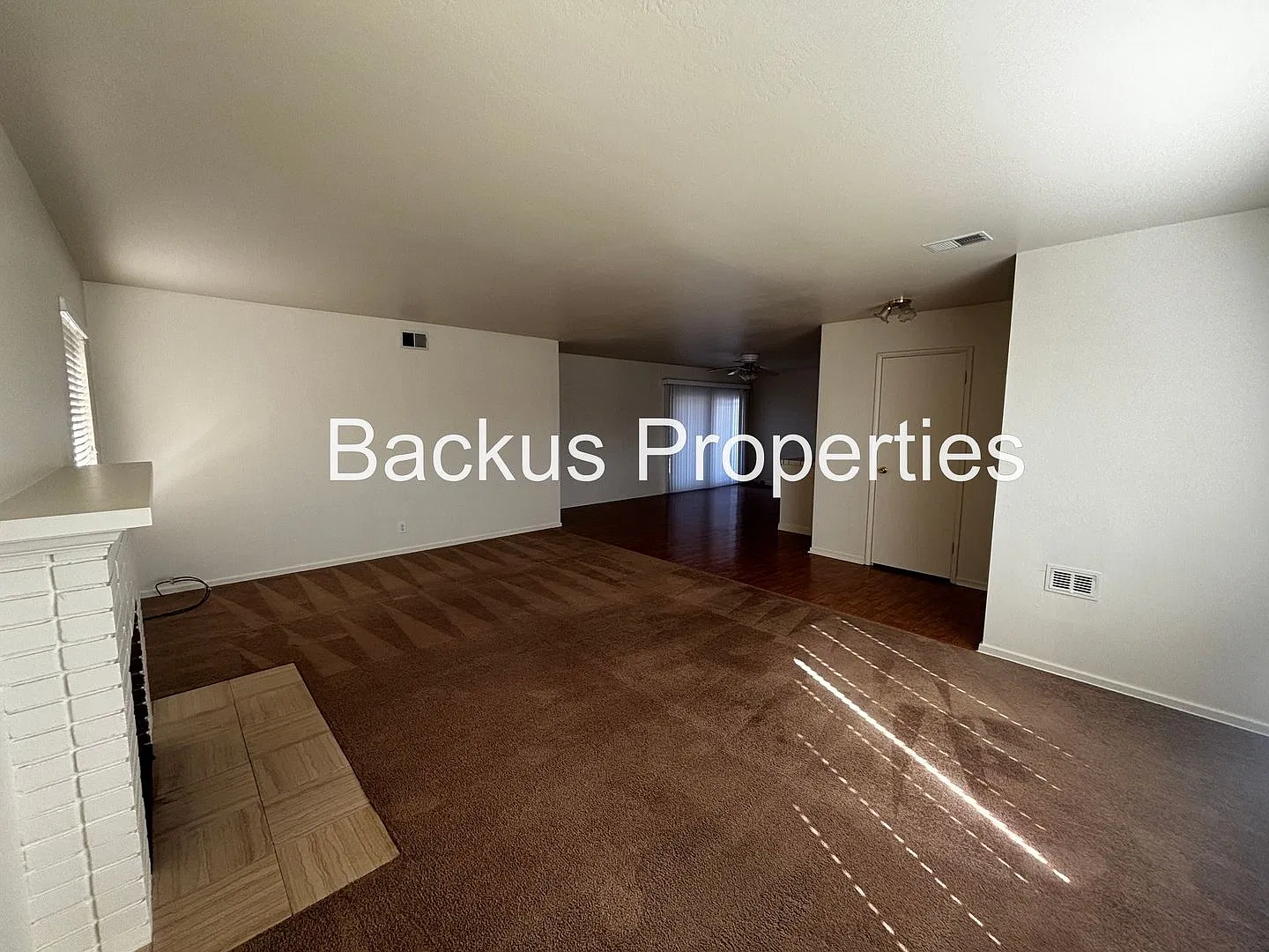 Wonderful Monterey Park three bedroom home — Photo 4