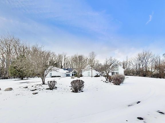 4th image of 7716 Crystal Springs Rd