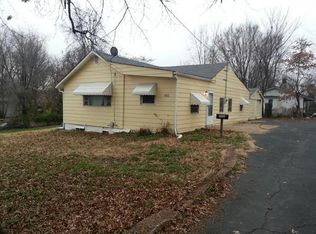 2552 Oakcrest Ave, Saint Louis, MO