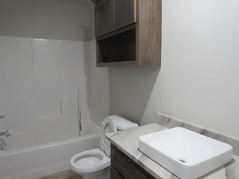 13921 County Road 1566 — Photo 20