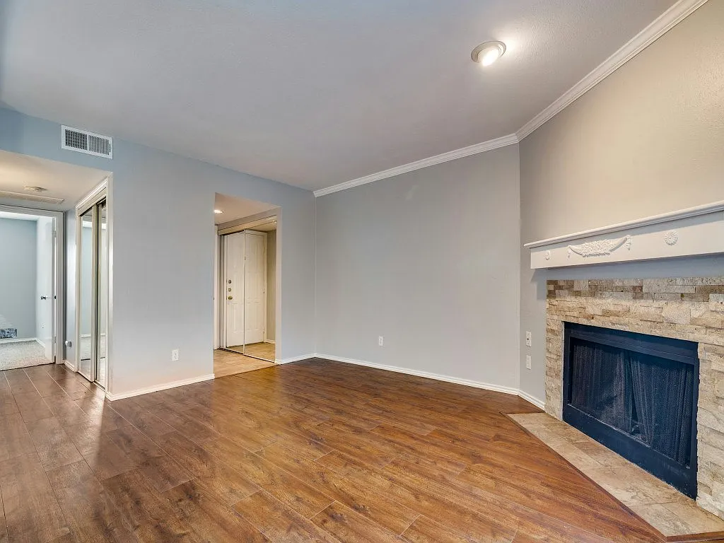 4420 Chaha Road, Unit 204 — Photo 3