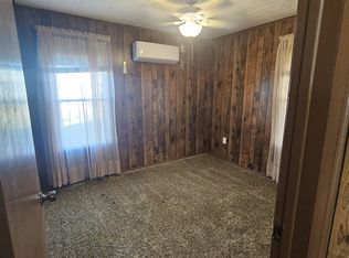 106 S Greenwood St, Charleston, AR 72933