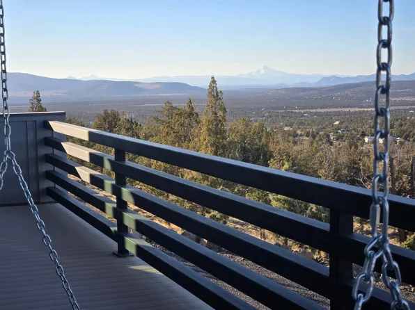 15900 SE Winchester Loop, Prineville, OR 97754
