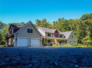 495 Niederwerfer Rd, South Windsor, CT 06074