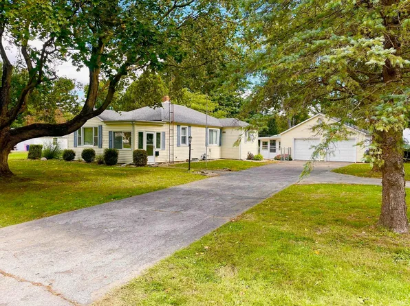 1507 Ranch Rd, Warsaw, IN 46580