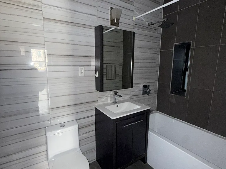 102 E 116th St #2F — Photo 6