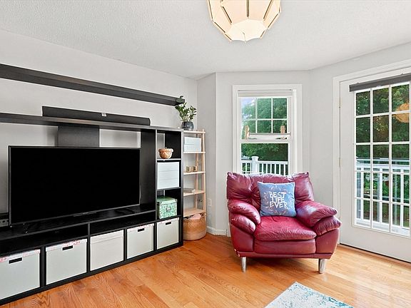 3rd image of 312 Water St APT 23