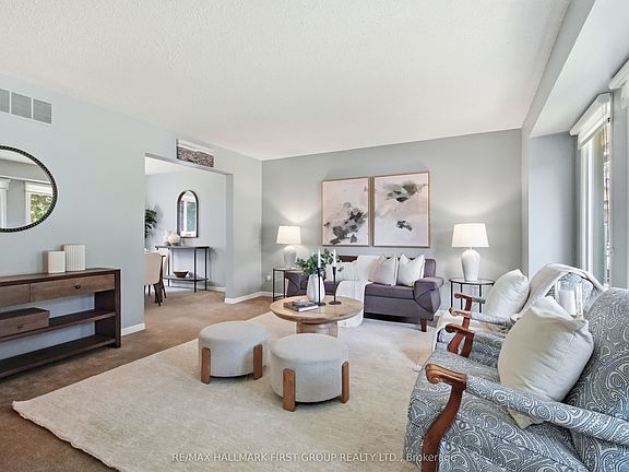 3rd image of 119 Frederick St