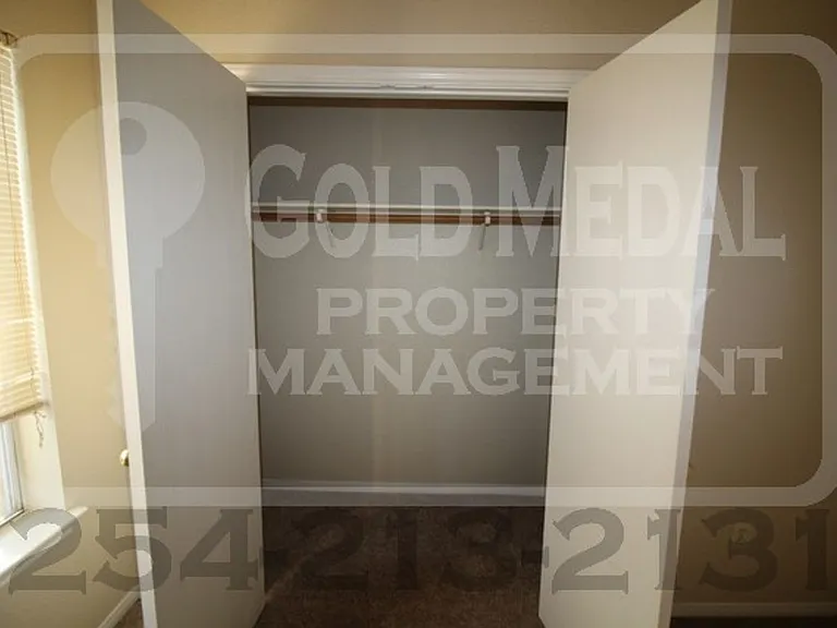 1408 Dugger Cir — Photo 13
