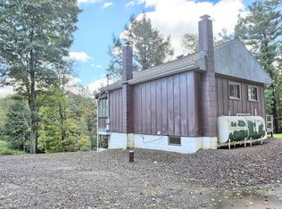 23 Valley View Rd, Millville, PA 17846