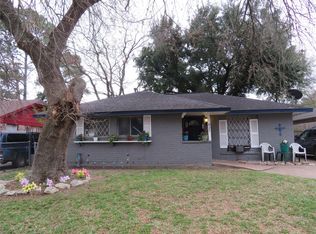 827 Marcolin St, Houston, TX 77088