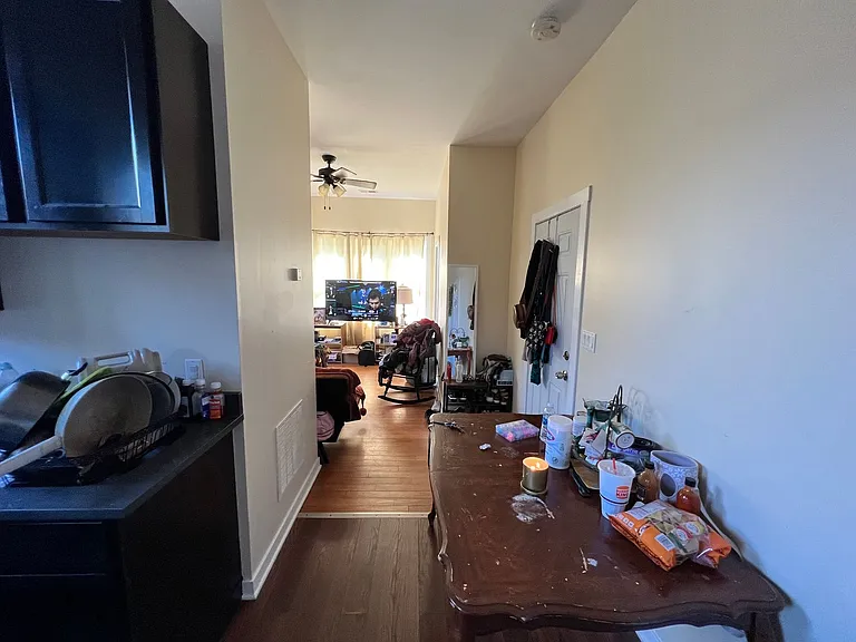 3147 S May — Photo 29