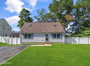 841 3rd Avenue, Toms River, NJ 08757