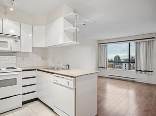 1189 Howe St #2409, Vancouver, BC V6Z 2X4