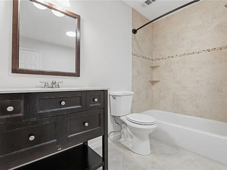 620 Brook Landing Ct — Photo 38