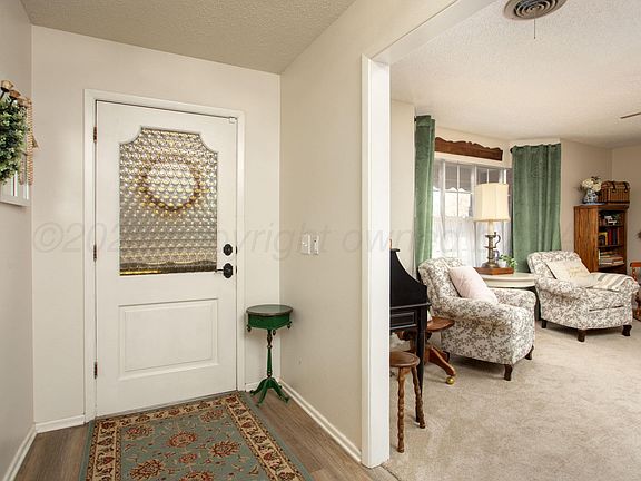 4th image of 6704 Jameson Rd