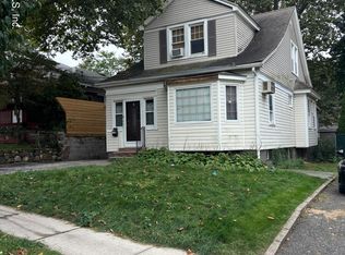 776 Brighton Ave, Staten Island, NY 10301
