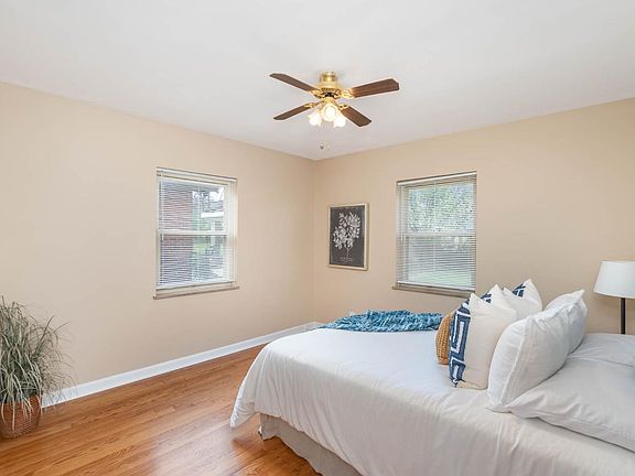 5th image of 744 E Ross Ave