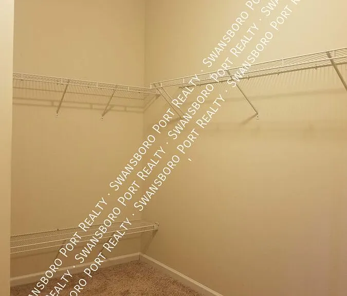 411 Cyrus Thompson Dr — Photo 28