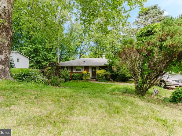 6708 Capstan Dr, Annandale, VA 22003