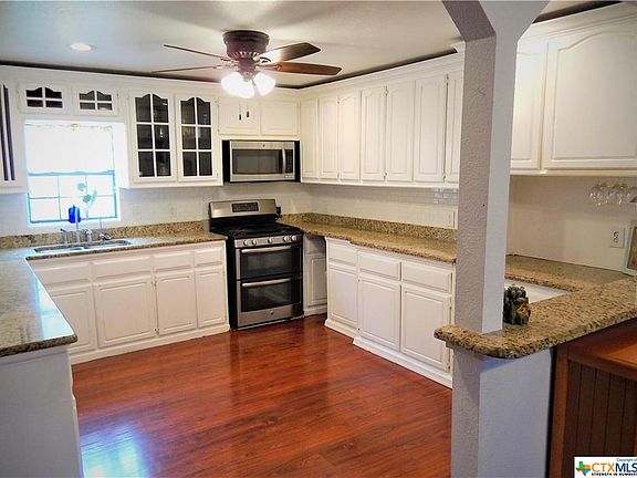 4th image of 1605 Brooking St