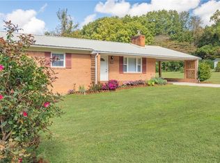 3749 Midway Acres Rd, Asheboro, NC 27205