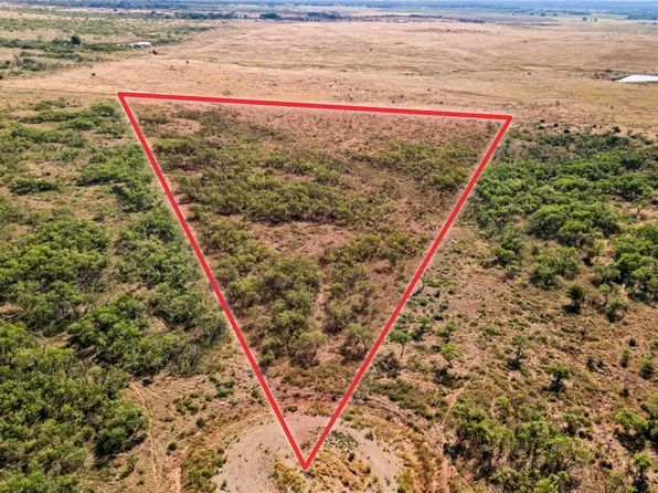 71 Buffalo Crest Trl, Henrietta, TX 76365