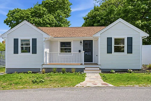 10 Mayflower Ave Photo 1