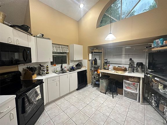 2nd image of 3481 NW 122nd Avenue