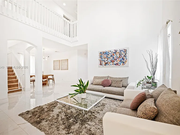 445 Conservation Dr — Photo 2