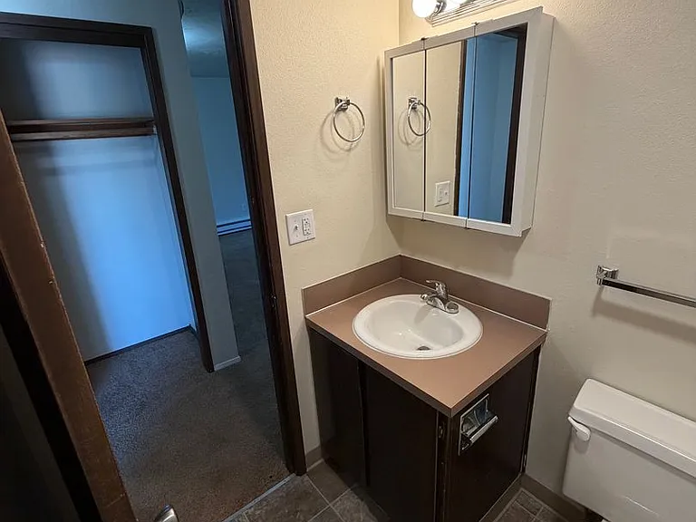 950 NW Sycamore Ave #11 — Photo 13