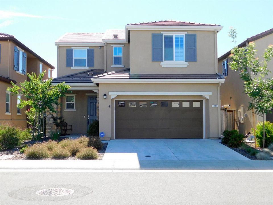 1st image of 1280 Oakbriar Cir