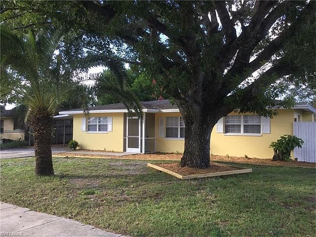 1st image of 966 Narcissus St