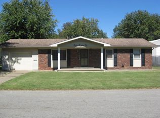 1202 Anderson Dr, Marion, IL 62959