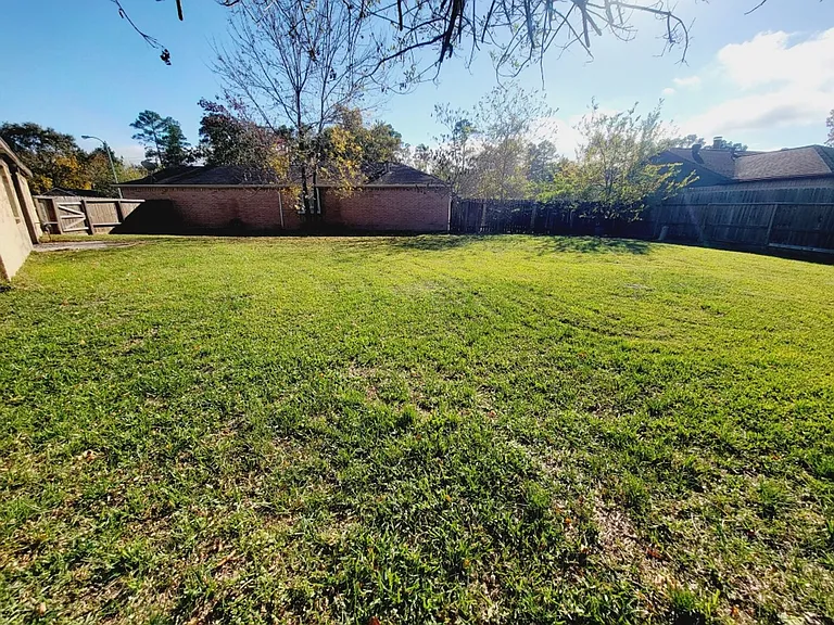 8607 Crystal Cove Cir — Photo 20