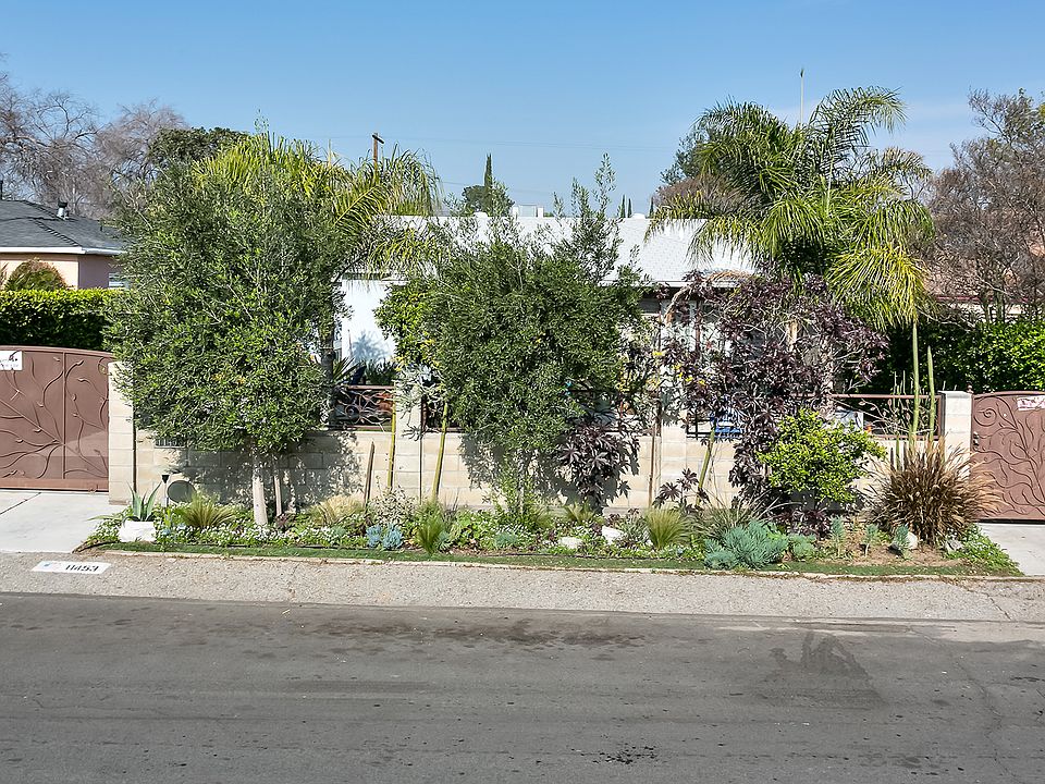 1st image of 11453 Delano St